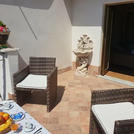Bed & Breakfast Il Girasole Giardini Naxos